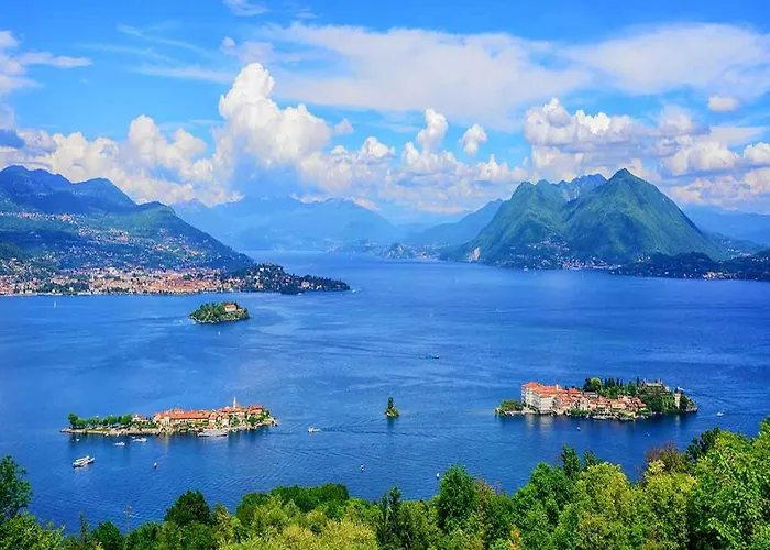 In For 8 Casa vacanze Porto Valtravaglia